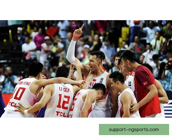 国家队备战亚洲杯关键战役主帅强调全力以赴力争小组头名再创辉煌 国家队备战亚洲杯关键战役主帅强调全力以赴力争小组头名再创辉煌