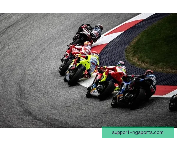 法拉利车手MotoGP惊险对决引发赛季新格局热议 法拉利车手MotoGP惊险对决引发赛季新格局热议